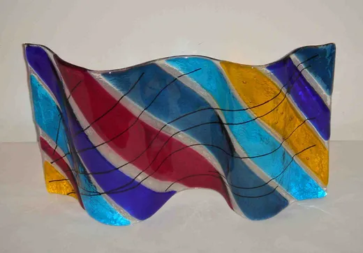 Onda 1 · 2003 · 25x42x8,5 · Vetrofusione