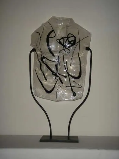 Busto · 2003 · 67x34x15,5 · Vetrofusione
